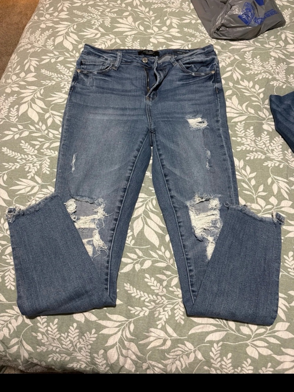 Judy Blue Distressed Medium Blue Women's Skinny Jeans
